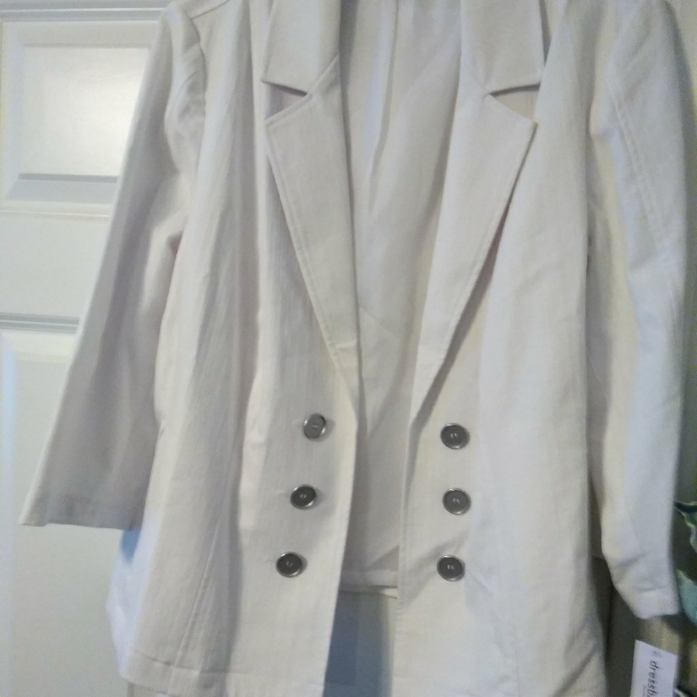 White cotton blazer